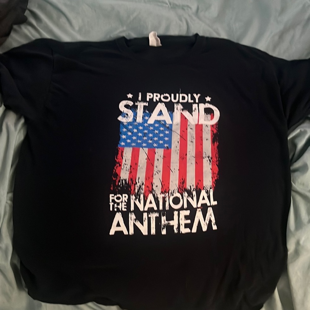 I proudly stand for the national anthem black T-shirt